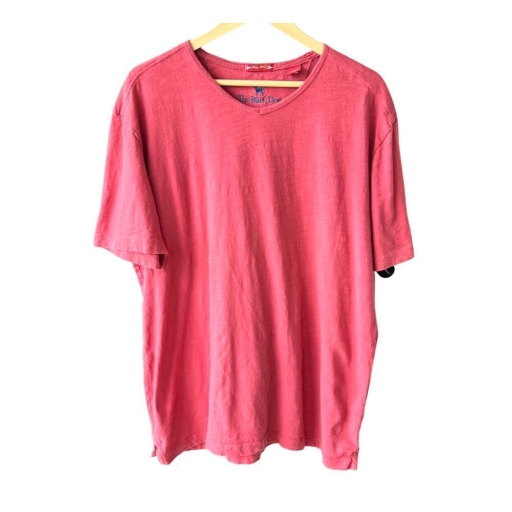 The Black Dog Men’s V-Neck T-Shirt. Coral. Large - Picture 3 of 15